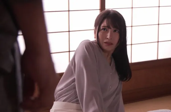 link sex trúc mây Con trai bị rối loạn cương dương nên bố Anh xã đã cơ hội dí người yêu của con trai mang bầu